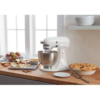 KitchenAid - Classic Series 4.5 Quart Tilt-Head Stand Mixer - K45SSWH - Blanco - Image 3