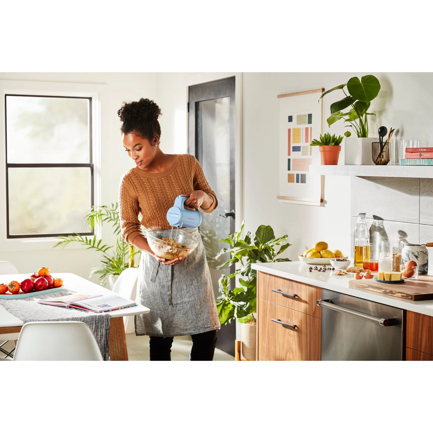 KitchenAid Cordless 7-Speed Hand Mixer With Turbo Beaters II In Blue Velvet - Image 2